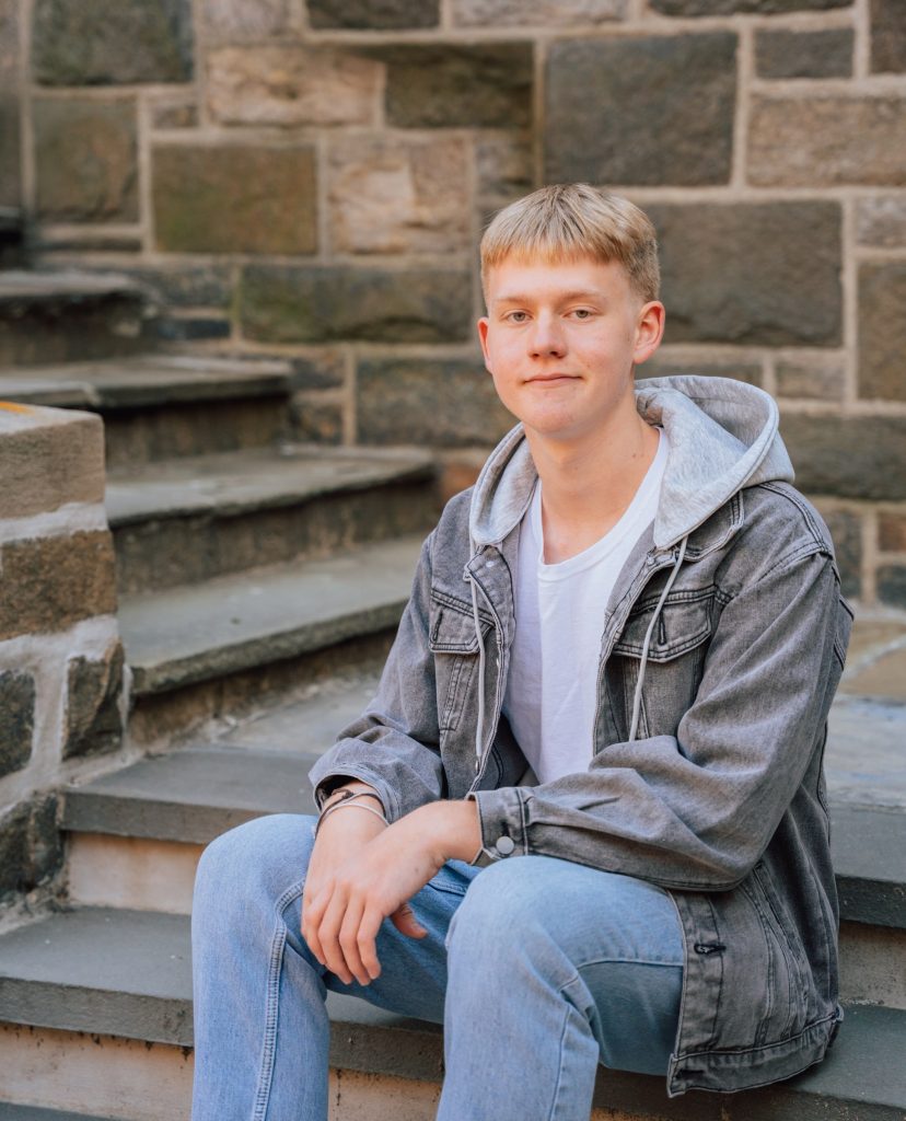 Will during his senior portrait session — photograph 11