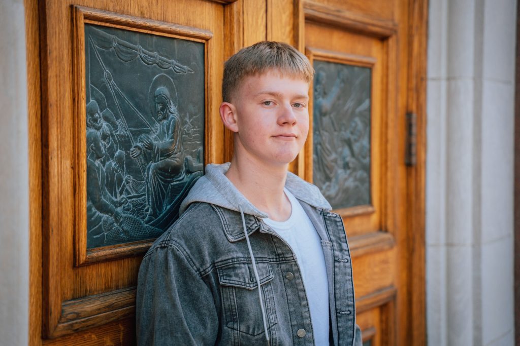 Will during his senior portrait session — photograph 16